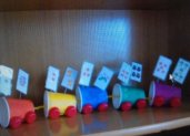 幼儿园自制教玩具：数字火车