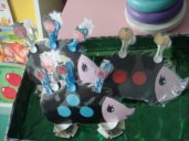 幼儿园玩教具制作：小刺猬背果子