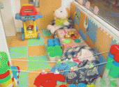 幼儿园活动区布置:娃娃家