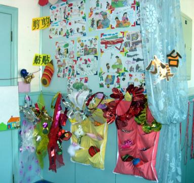 幼儿园活动区布置:表演区--小舞台_中国幼儿教