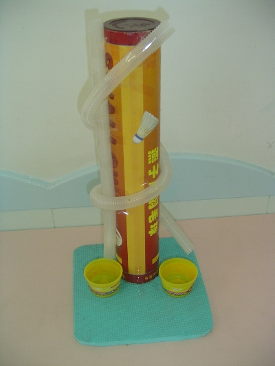 幼儿园玩教具制作:滚小球比赛--中国幼儿教师网