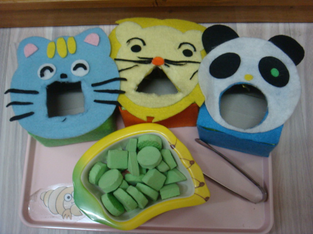 幼儿园玩教具制作:喂小动物--中国专业的幼教行