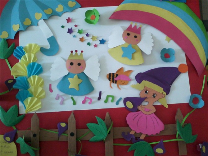 幼儿园纸雕作品:快乐王国; 幼儿园主题墙环境布置:快乐音符; 幼儿园图片