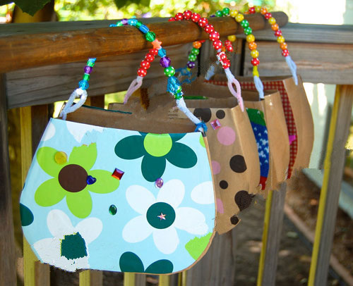 幼儿园三八妇女节手工:漂亮的手提包