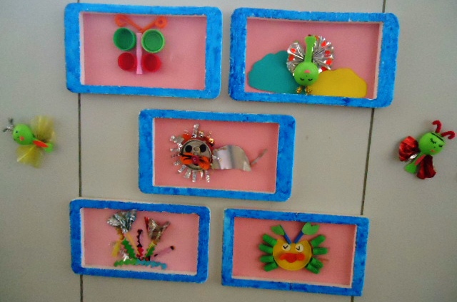 幼儿园手工作品栏边框制作